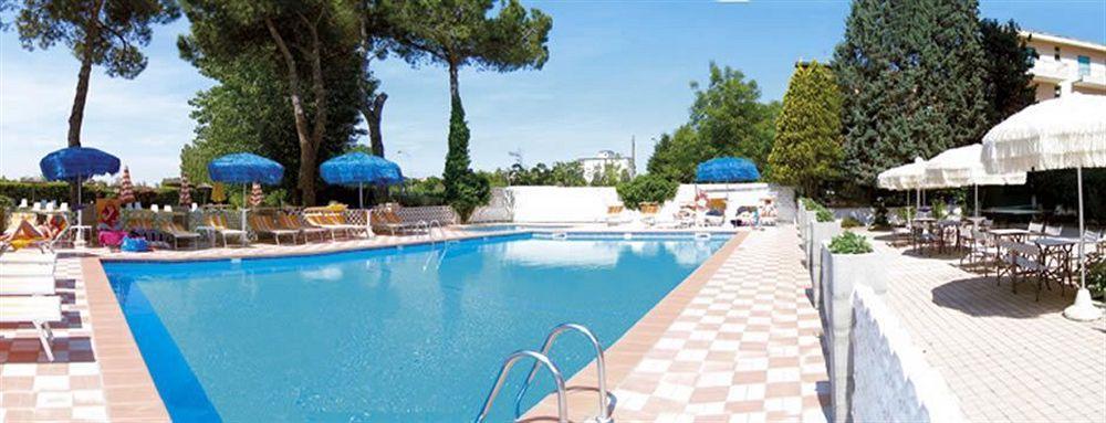 Hotel Frank Lido di Jesolo Eksteriør billede