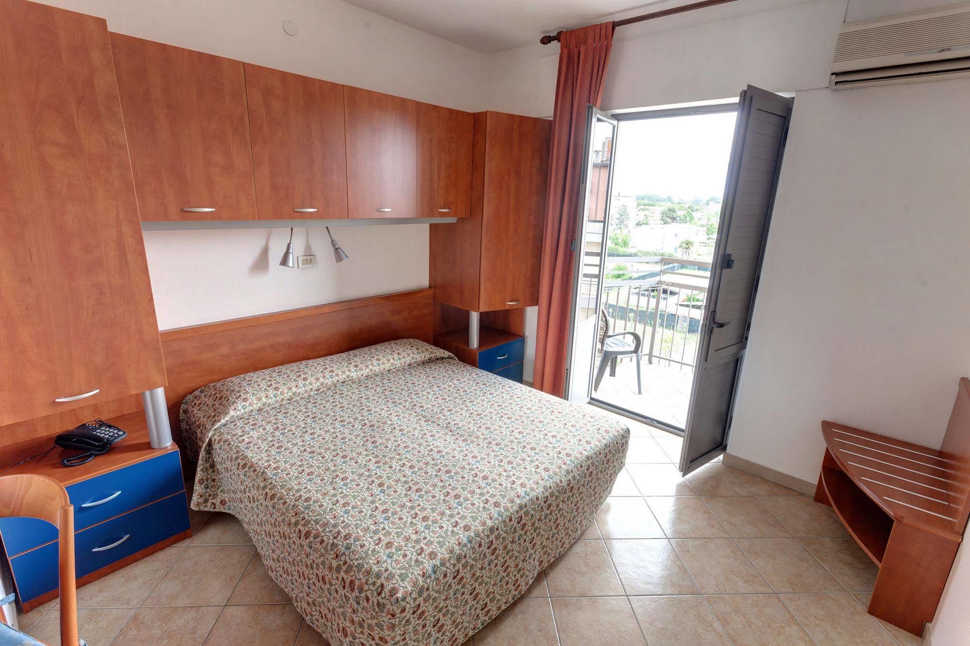 Hotel Frank Lido di Jesolo Eksteriør billede