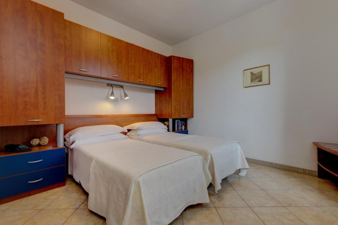 Hotel Frank Lido di Jesolo Eksteriør billede